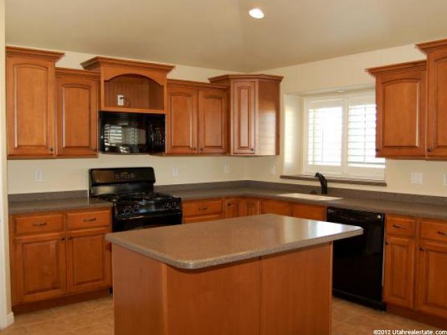 4469 S 3375 W, West Haven, UT 84401 — photo 4