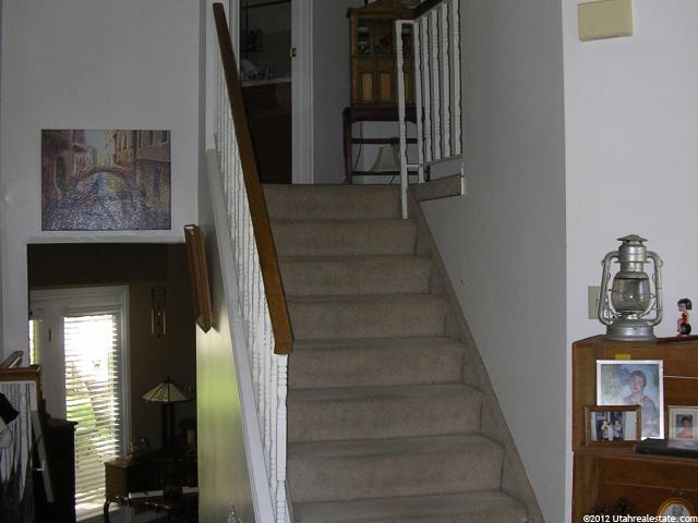 910 E 750 S, Layton, UT 84041 — photo 2