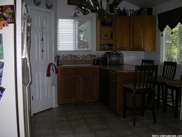 910 E 750 S, Layton, UT 84041 — photo 4
