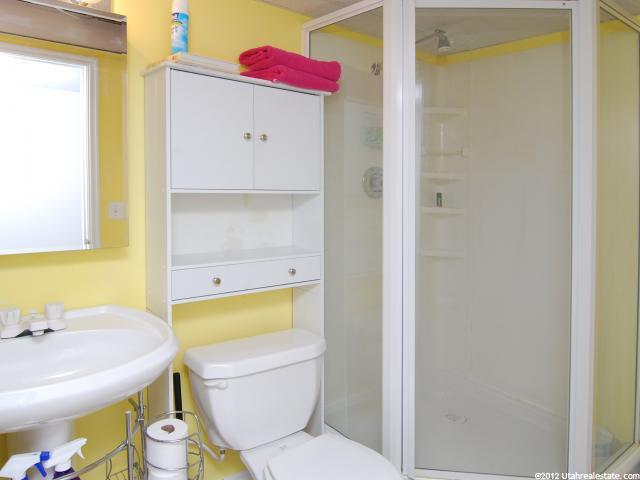 3444 N 2650 E, Layton, UT 84040 — photo 10