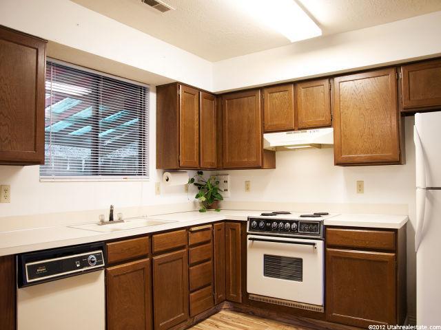 281 E 7th St S, Ogden, UT 84404 — photo 9