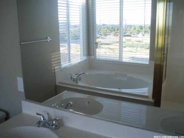 751 W 2175 N, Layton, UT 84041 — photo 12