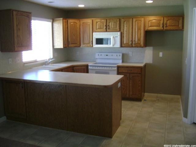 1440 S Doral Dr, Syracuse, UT 84075 — photo 2
