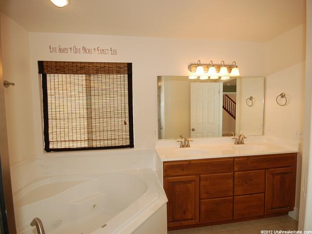 905 W 2325 S, Perry, UT 84302 — photo 9
