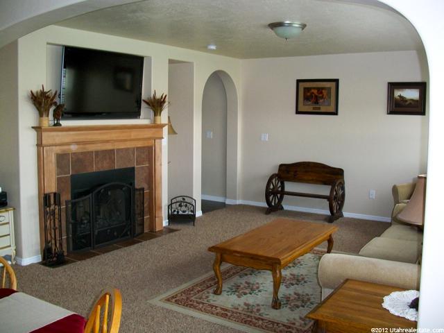 5879 S 4550 W, Hooper, UT 84315 — photo 8