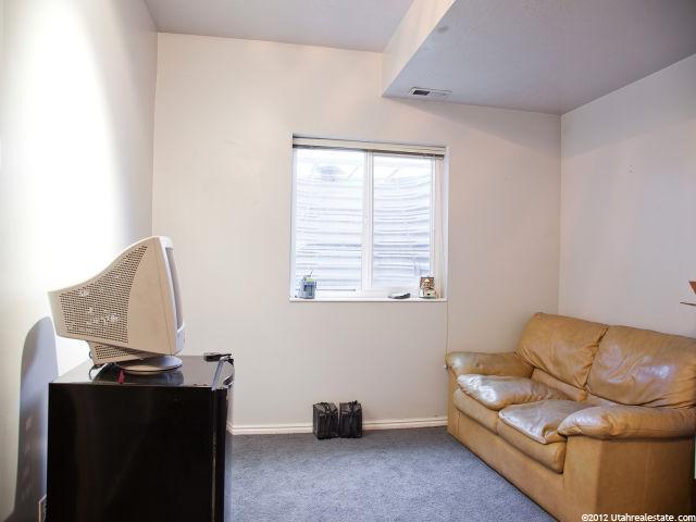 1104 E Castle Dale Cir, Sandy, UT 84094 — photo 12