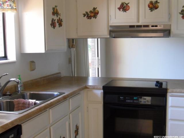 10753 S 960 E, Sandy, UT 84094 — photo 4