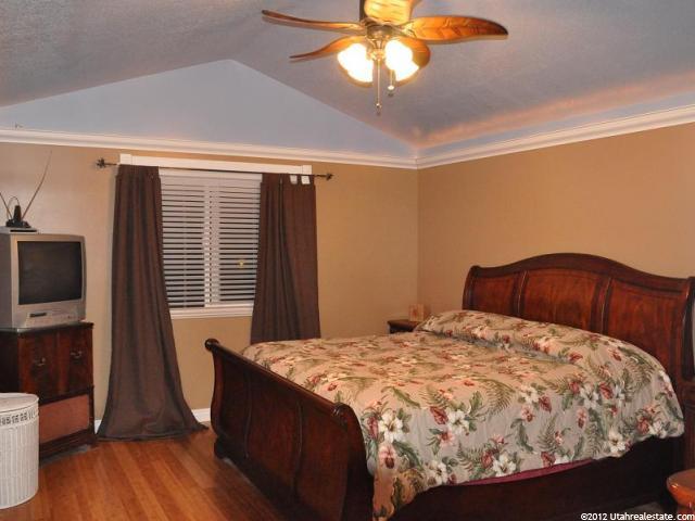 2432 W 1600 N, Clinton, UT 84015 — photo 7