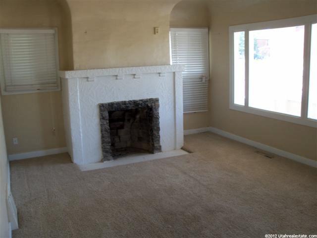 380 E 100 N, Vernal, UT 84078 — photo 2
