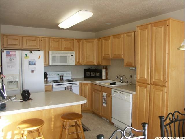 1167 Holmes Crk, Layton, UT 84041 — photo 3