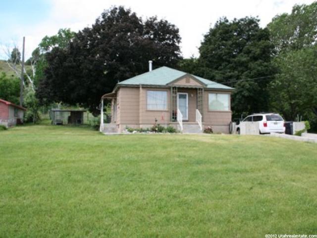 131 E South Weber Dr, South Weber, UT 84405 — photo 3