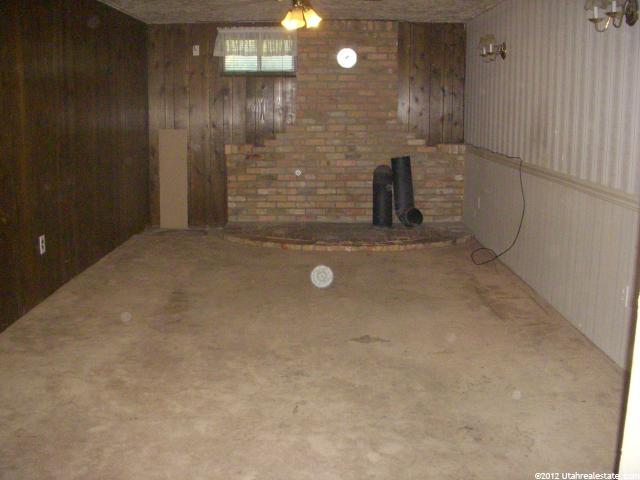 305 E 100 S, Hyrum, UT 84319 — photo 11