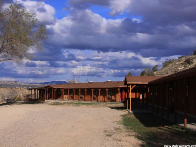 80 S Main St, Tropic, UT 84776 — photo 12