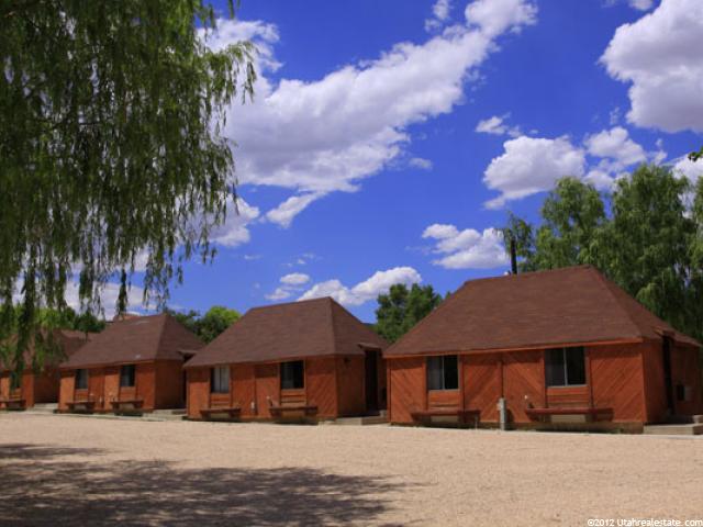 80 S Main St, Tropic, UT 84776 — photo 9