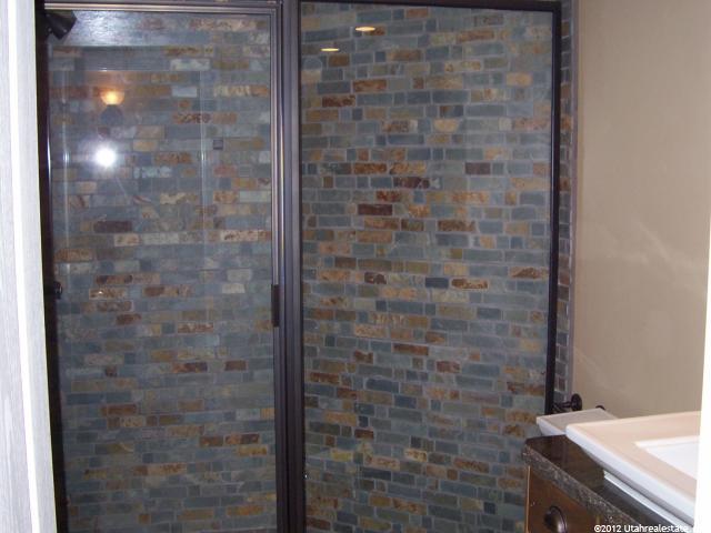 6014 S Cotswold Ct E, Murray, UT 84121 — photo 10