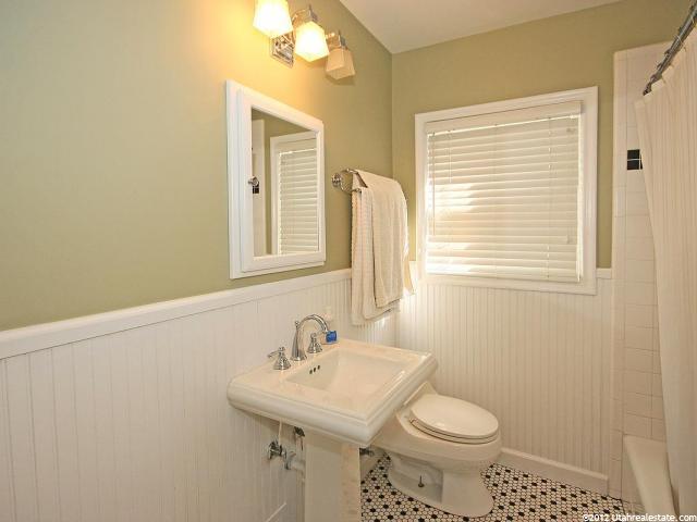 6161 S 570 E, Murray, UT 84107 — photo 4