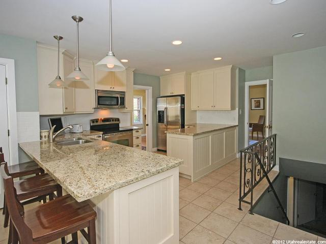 6161 S 570 E, Murray, UT 84107 — photo 10