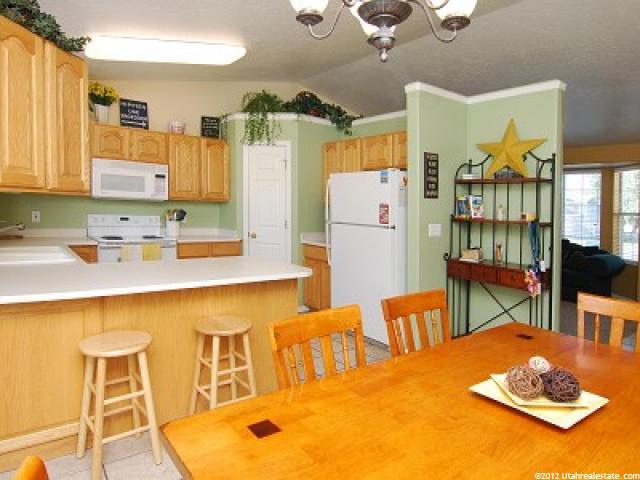 1371 E 3125 N, Layton, UT 84040 — photo 3