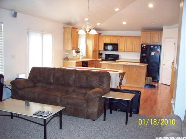 849 N 3625 W, Layton, UT 84041 — photo 4