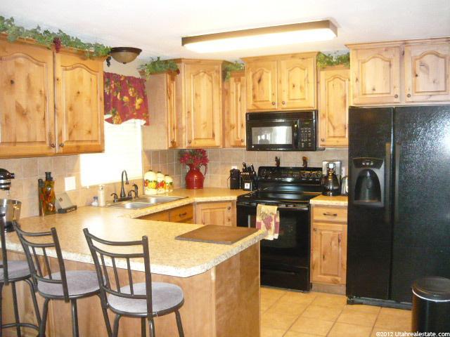 263 E 800 S, Layton, UT 84041 — photo 7