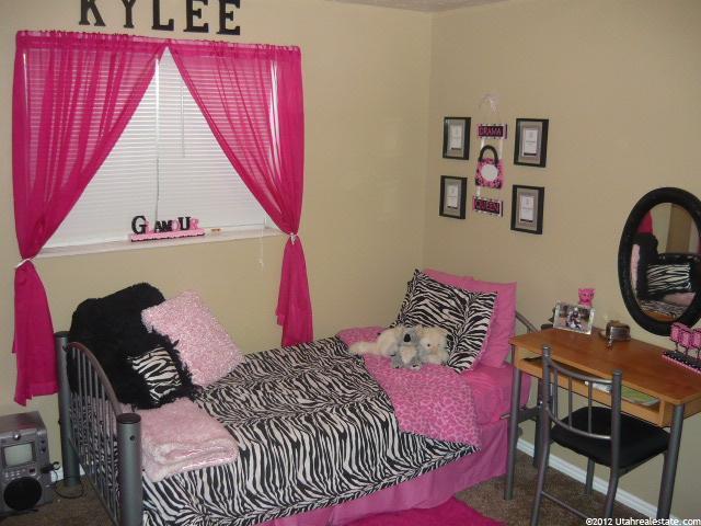 263 E 800 S, Layton, UT 84041 — photo 8