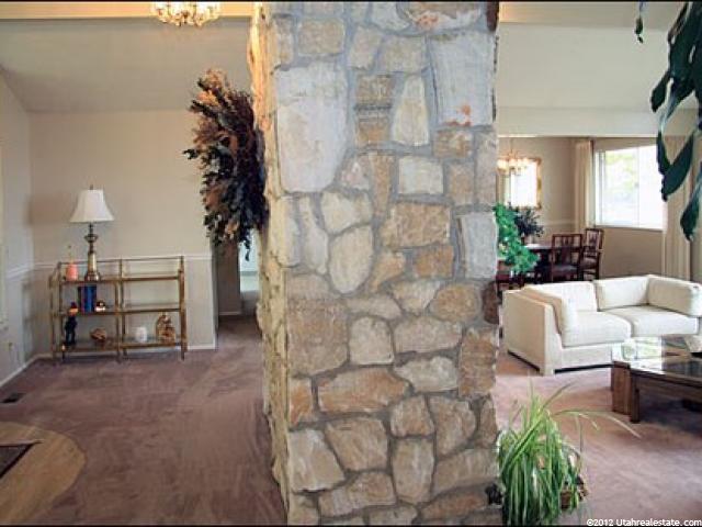 8704 Rustler Rd, Sandy, UT 84093 — photo 2