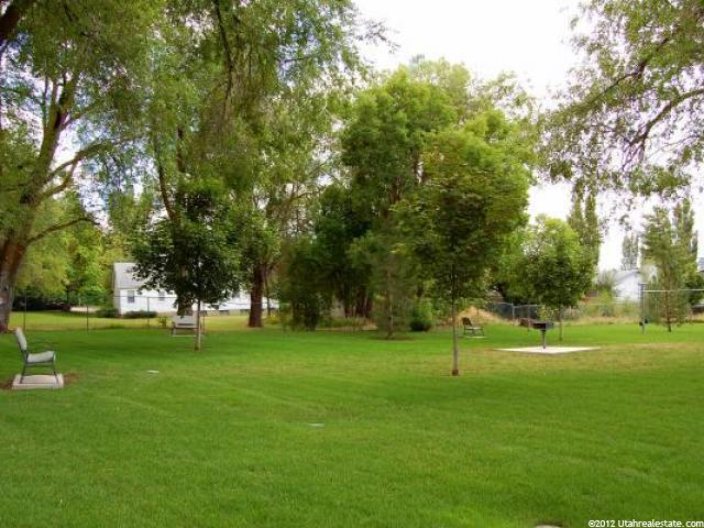 863 Quinn Ct, Ogden, UT 84404 — photo 11