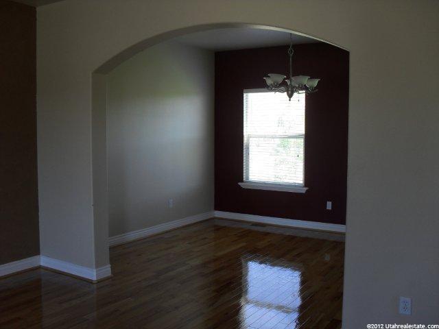2094 S 450 E, Kaysville, UT 84037 — photo 4