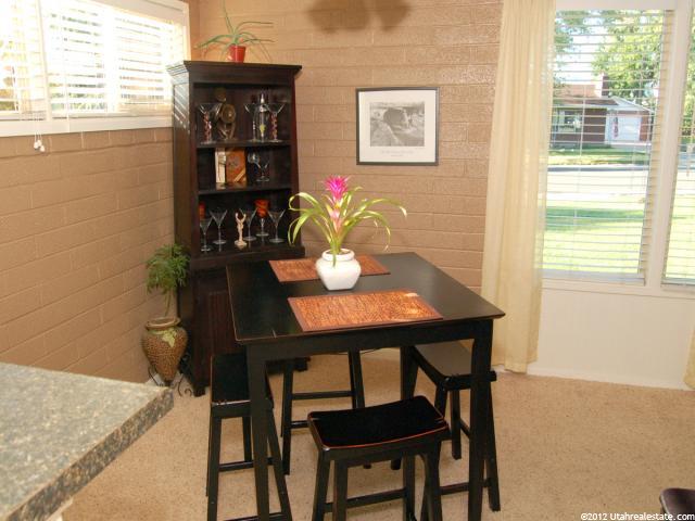 18 E Wicker Ln, Bountiful, UT 84010 — photo 5