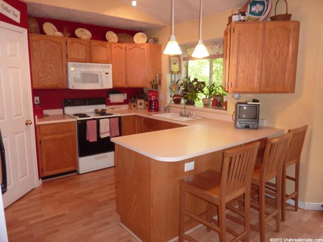 867 E Johnsonway Dr S, Sandy, UT 84094 — photo 6