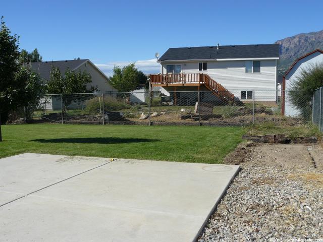 476 W 2075 N, Harrisville, UT 84414 — photo 8