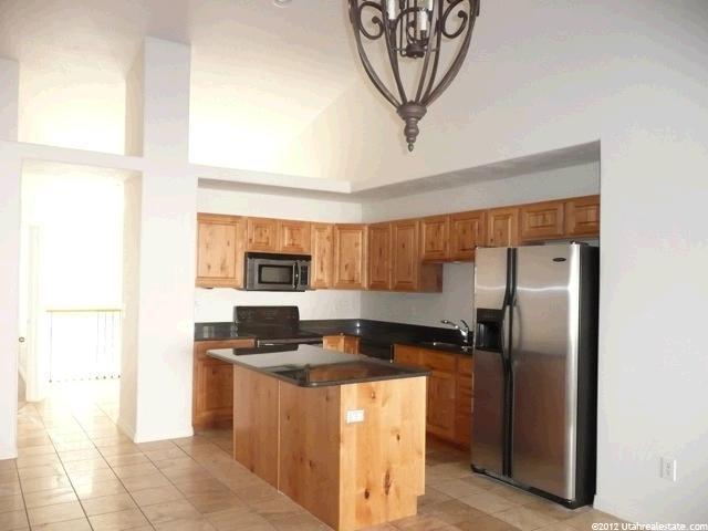 1786 N Pages Place Dr, Bountiful, UT 84010 — photo 2