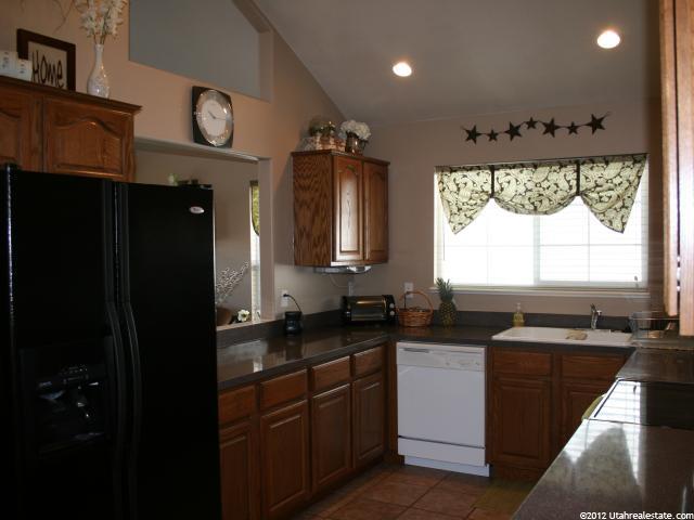 945 S 500 E, Brigham City, UT 84302 — photo 4