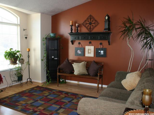 412 S 925 E, Layton, UT 84041 — photo 3