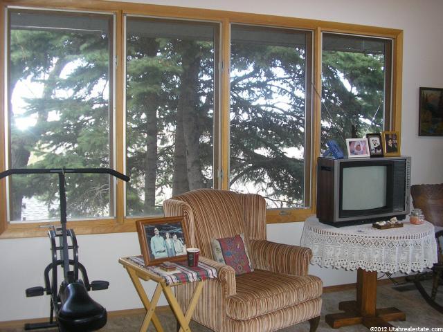 2892 Valley View Dr, Layton, UT 84040 — photo 7