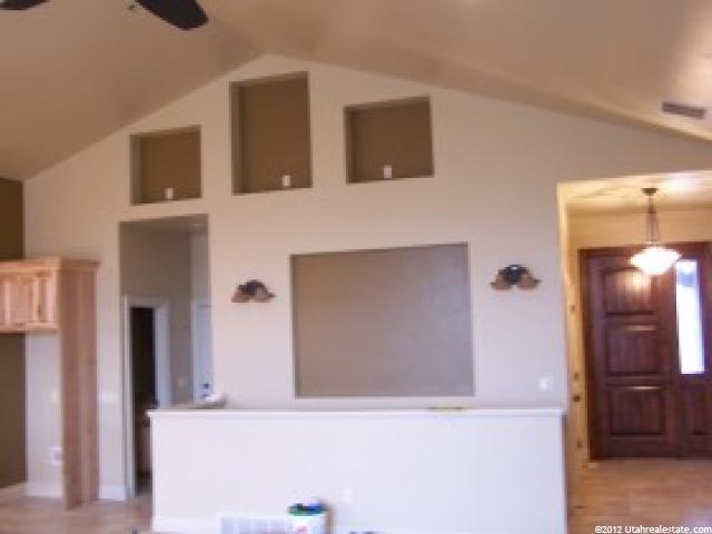 177 E Hollybrook Dr S, Draper, UT 84020 — photo 4