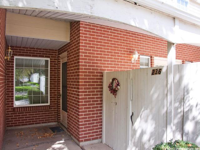 236 W Meadow Ln, Centerville, UT 84014 — photo 3