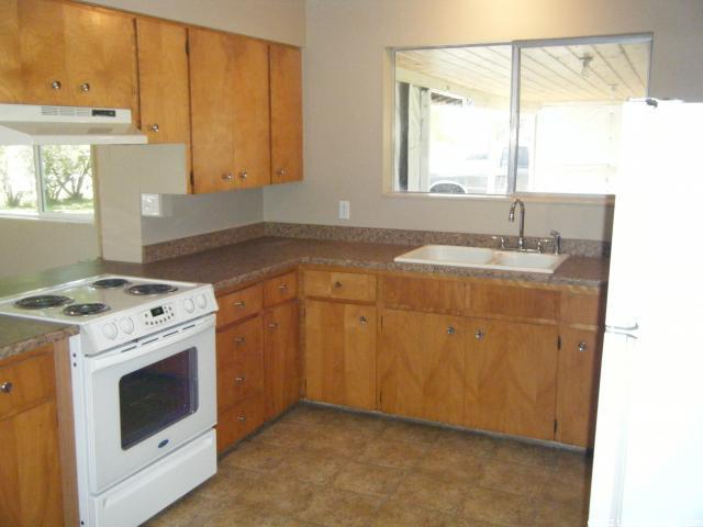61 E 100 S, Newton, UT 84327 — photo 4