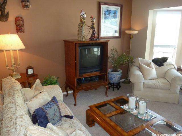 397 E 3550 N, North Ogden, UT 84414 — photo 6