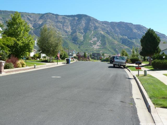 397 E 3550 N, North Ogden, UT 84414 — photo 10
