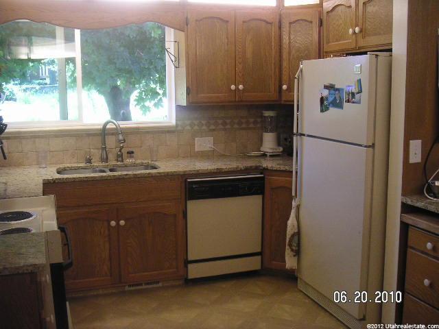 3003 S 400 West St W, Bountiful, UT 84010 — photo 9