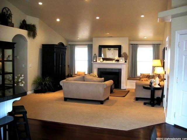4266 S 3475 W, West Haven, UT 84401 — photo 2