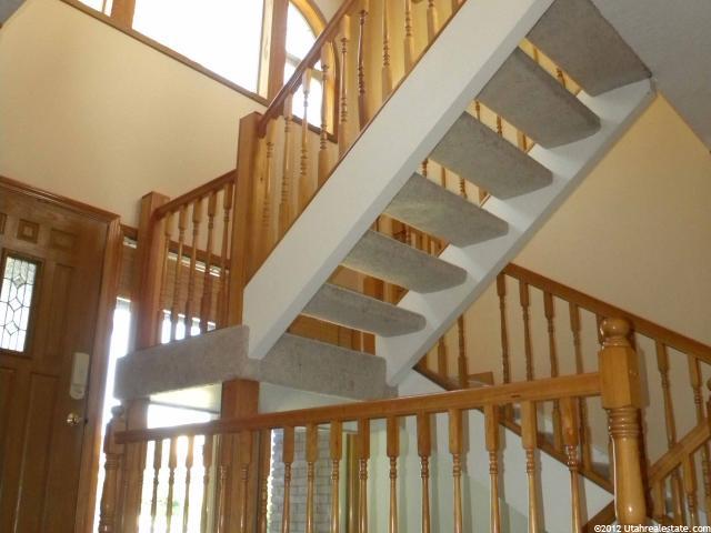 2865 E Etienne Way, Sandy, UT 84093 — photo 2