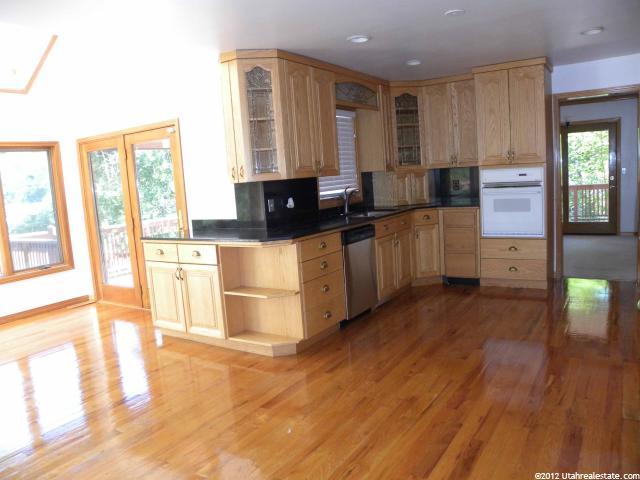 2865 E Etienne Way, Sandy, UT 84093 — photo 8