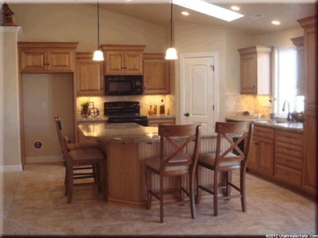 3467 W 4255 S, West Haven, UT 84401 — photo 4