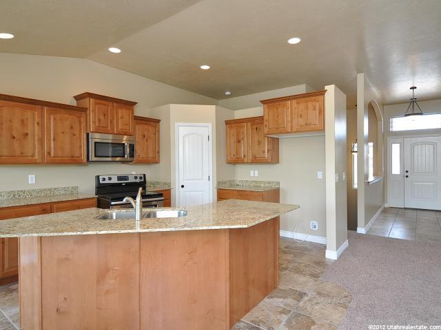 3611 W 5275 S, Roy, UT 84067 — photo 7