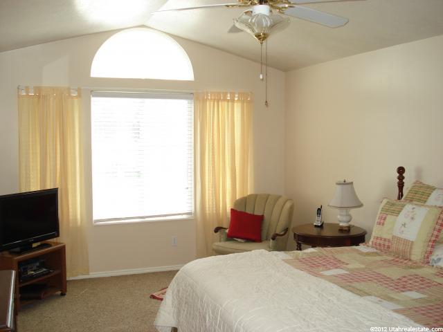 1978 W 1520 N, Clinton, UT 84015 — photo 6