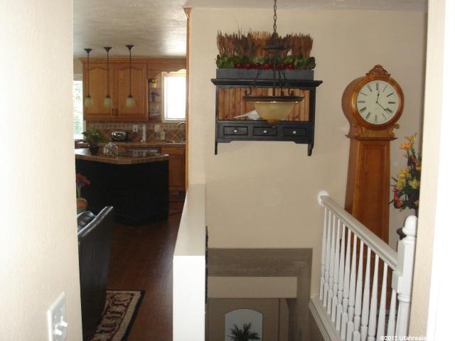 11260 S Cedarview Cir, Sandy, UT 84094 — photo 5