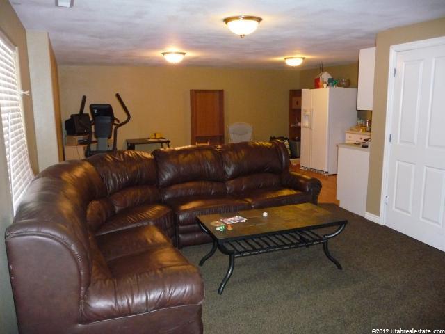 101 E Flagship Dr, Saratoga Springs, UT 84045 — photo 2