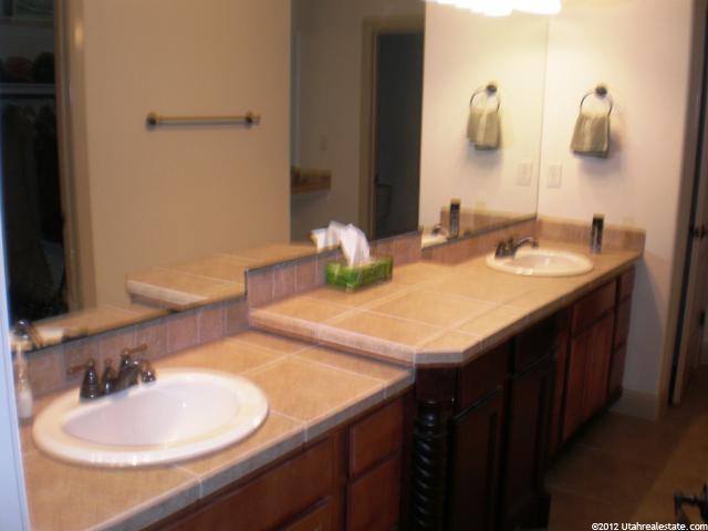 98 S 6250 W, Hurricane, UT 84737 — photo 4